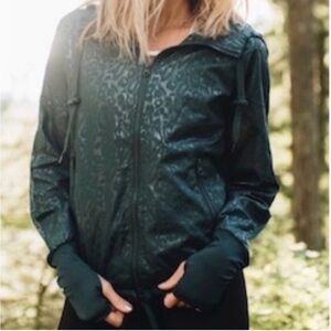 Zyia Active Green Leopard Print Bomber Jacket